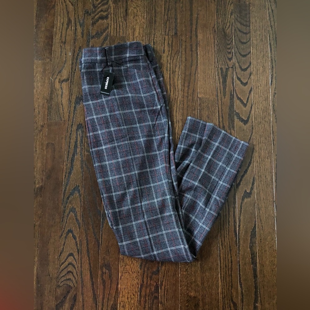 *NWT* Express Women’s 8R Gray Plaid Editor Barely Bootcut 9” Rise Straight Pants
